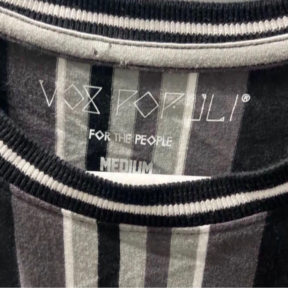 Shirt - Picture 2 of 3
